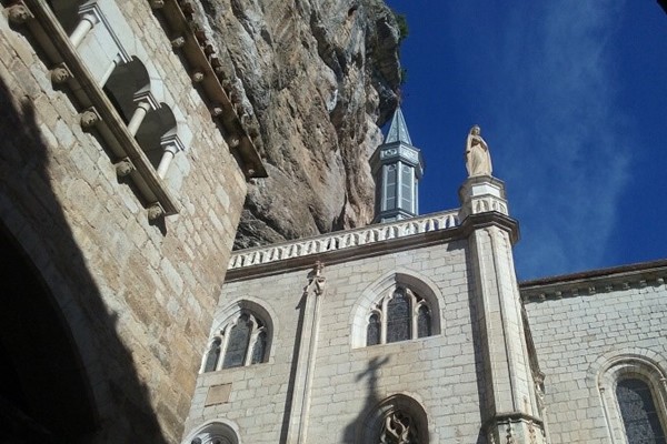 IN THE FOOTSTEPS OF CRO MAGNON: A PREHISTORIC ADVENTURE… - Dordoña y Burdeos - TOURS REGIONALES