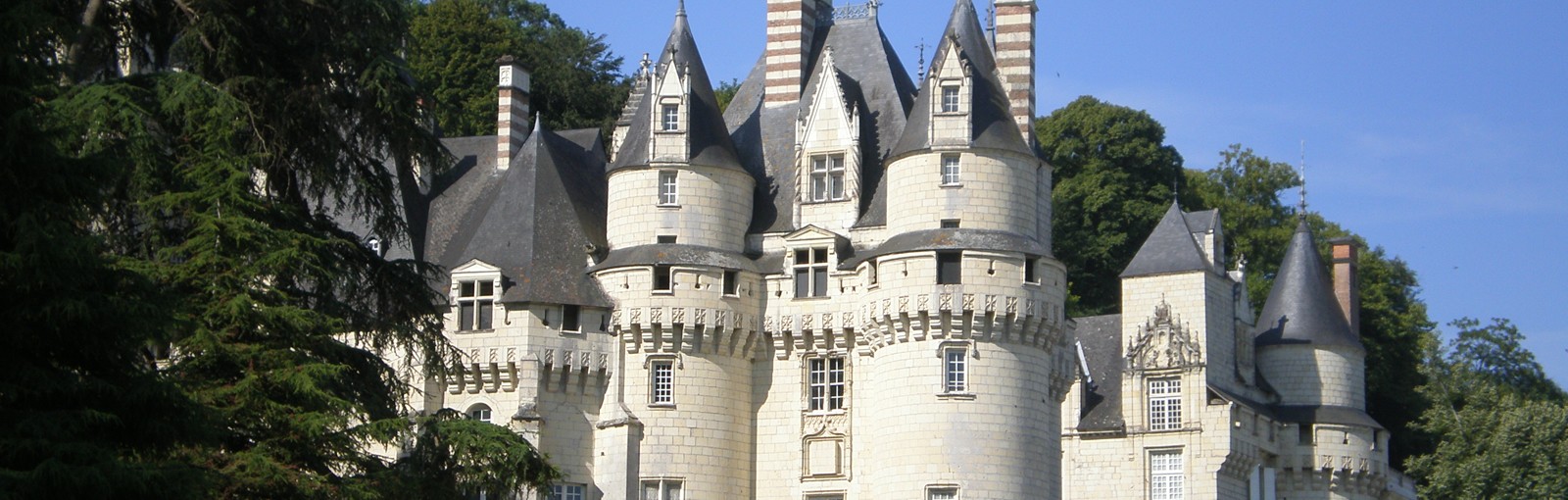 Tours Paris – Champagne - Burgundy – Berry – Loire Valley - Paris - Multi-régional - Circuitos desde Paris